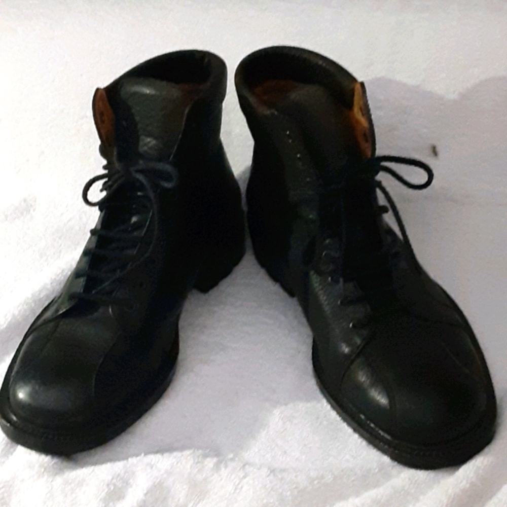 Cole Haan mens boots.